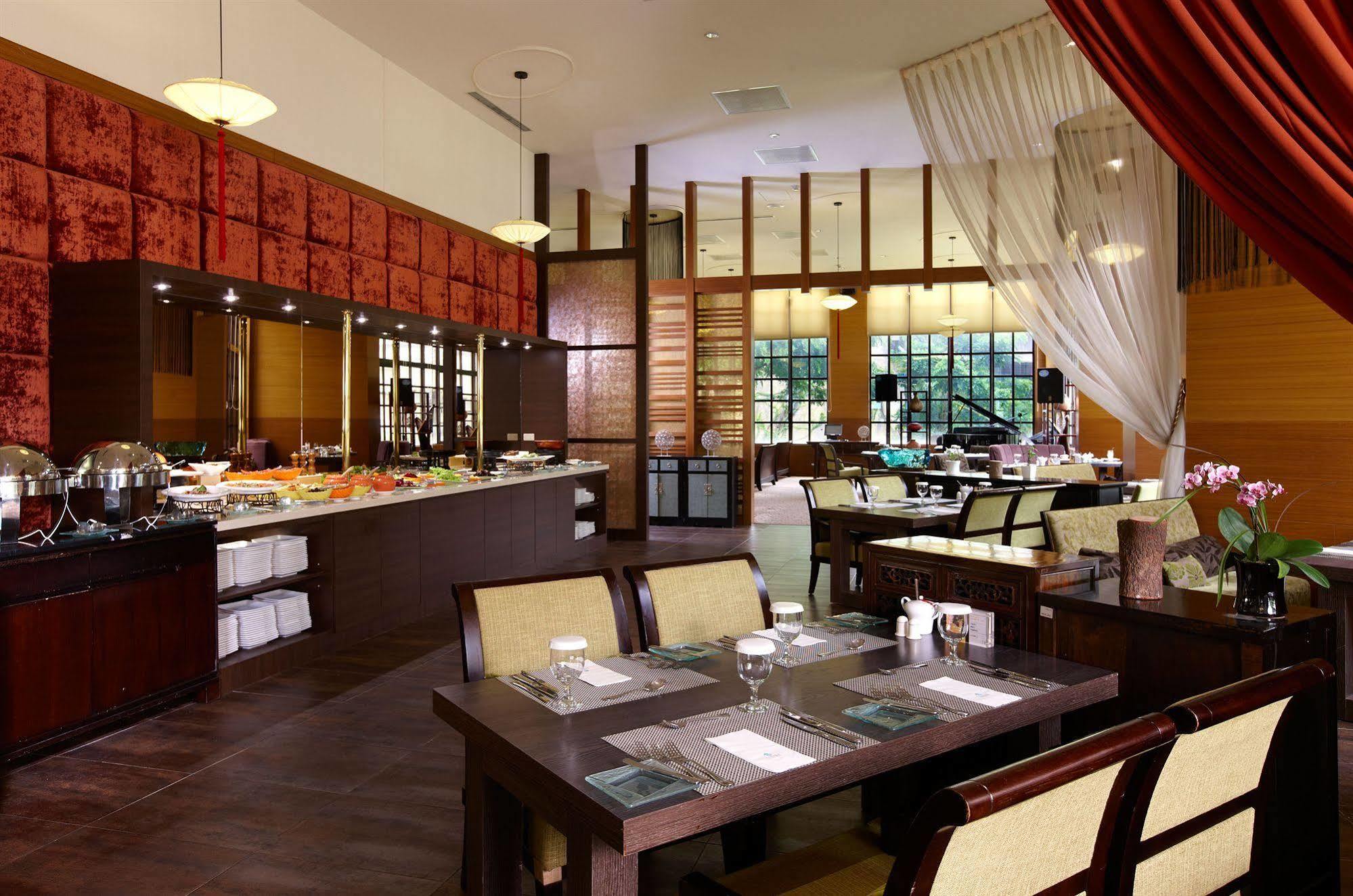 Spring Hill Resort Tianliao Ngoại thất bức ảnh